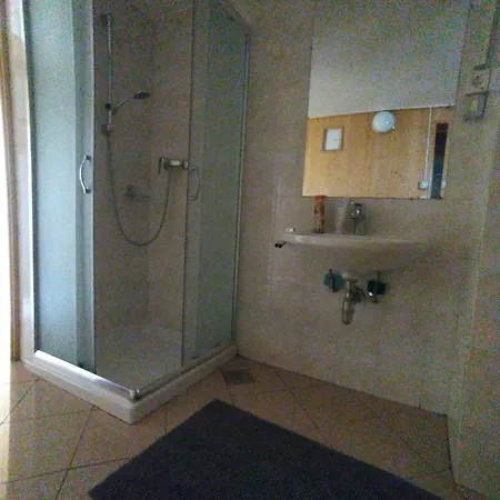 Holiday home Pocitniska Hisa Lokve *